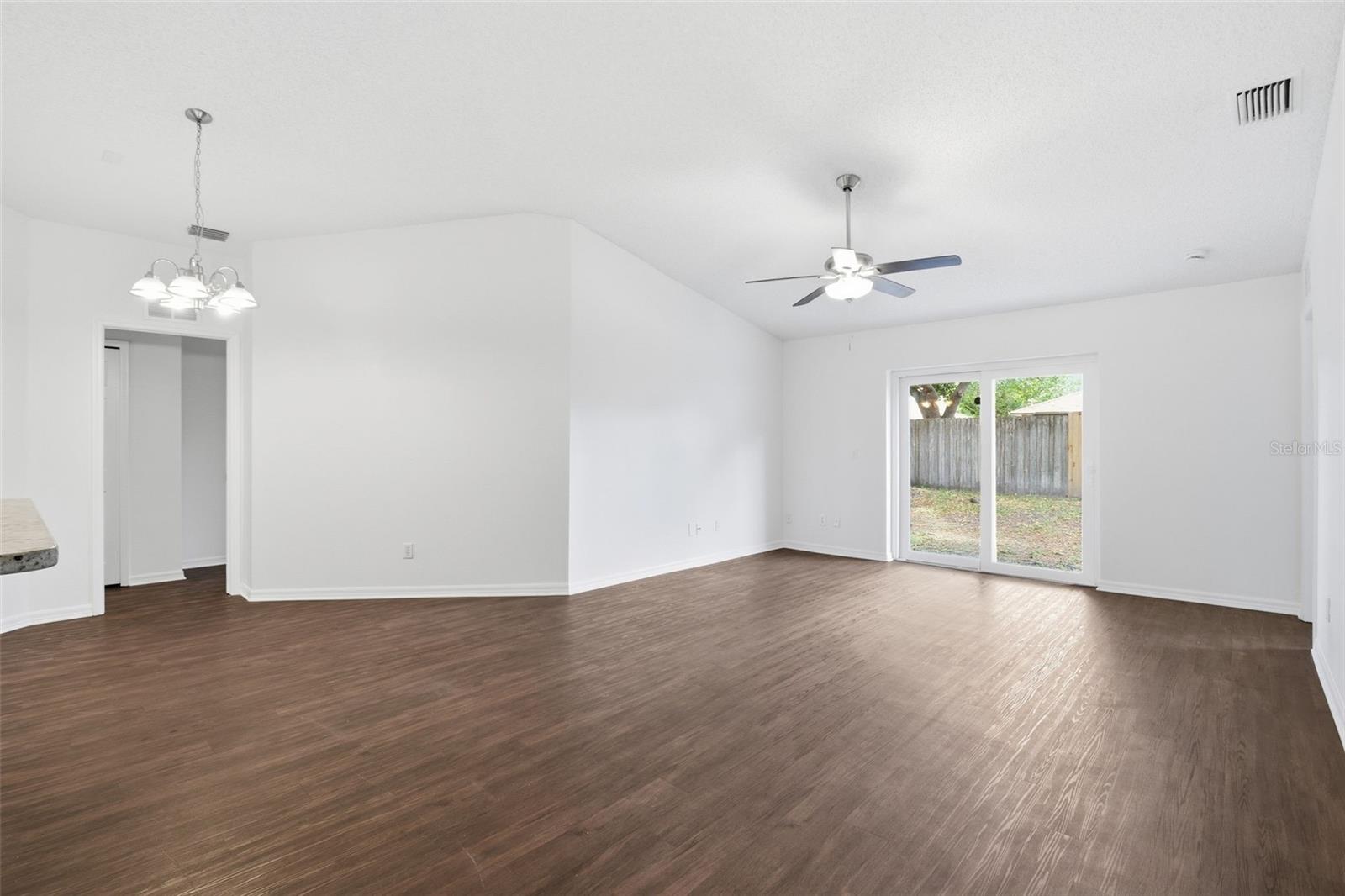 SUMMERFIELD VILAGE 1 TR 32 - Residential