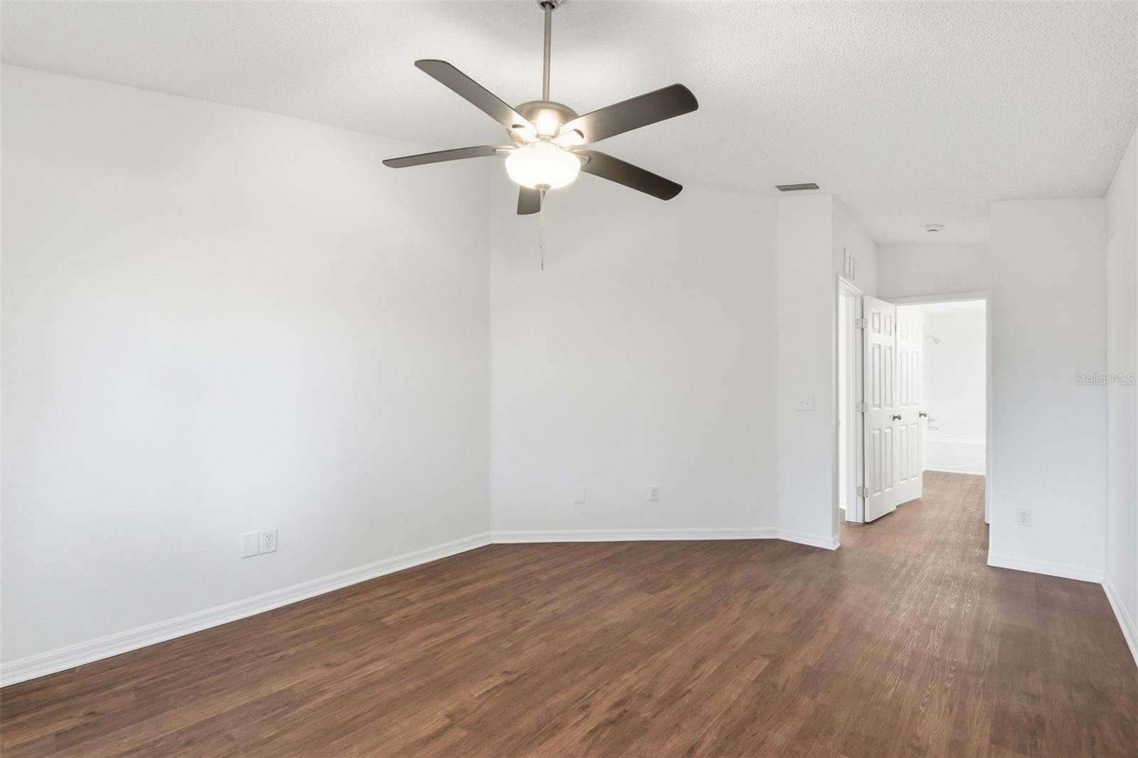 SUMMERFIELD VILAGE 1 TR 32 - Residential