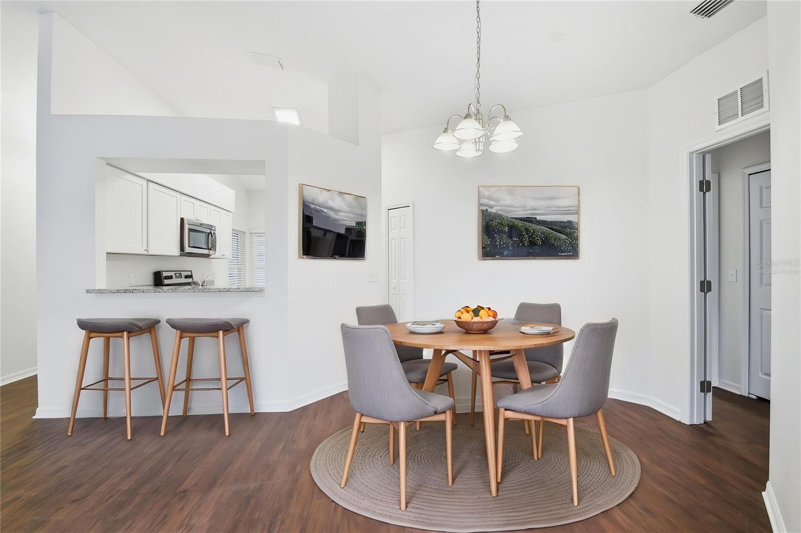 SUMMERFIELD VILAGE 1 TR 32 - Residential