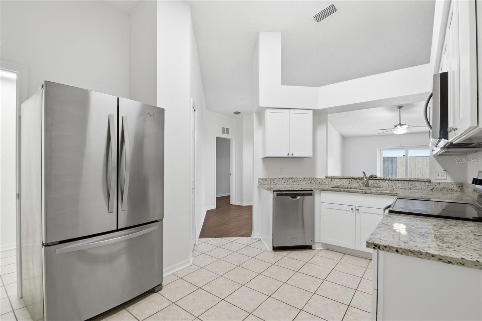 SUMMERFIELD VILAGE 1 TR 32 - Residential