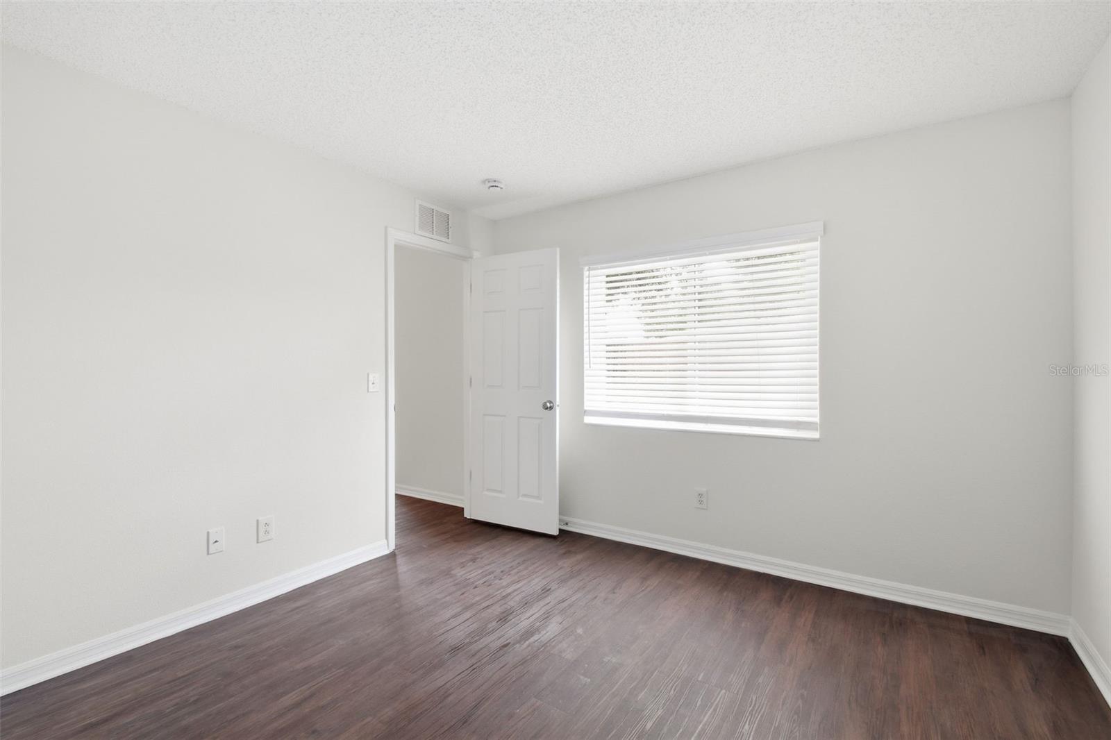 SUMMERFIELD VILAGE 1 TR 32 - Residential