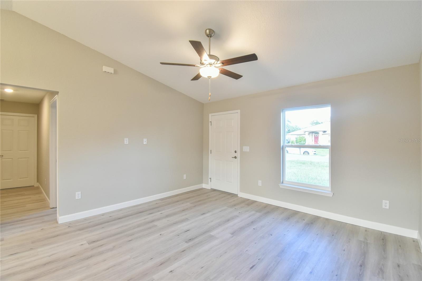 MARION OAKS UN 01 - Residential