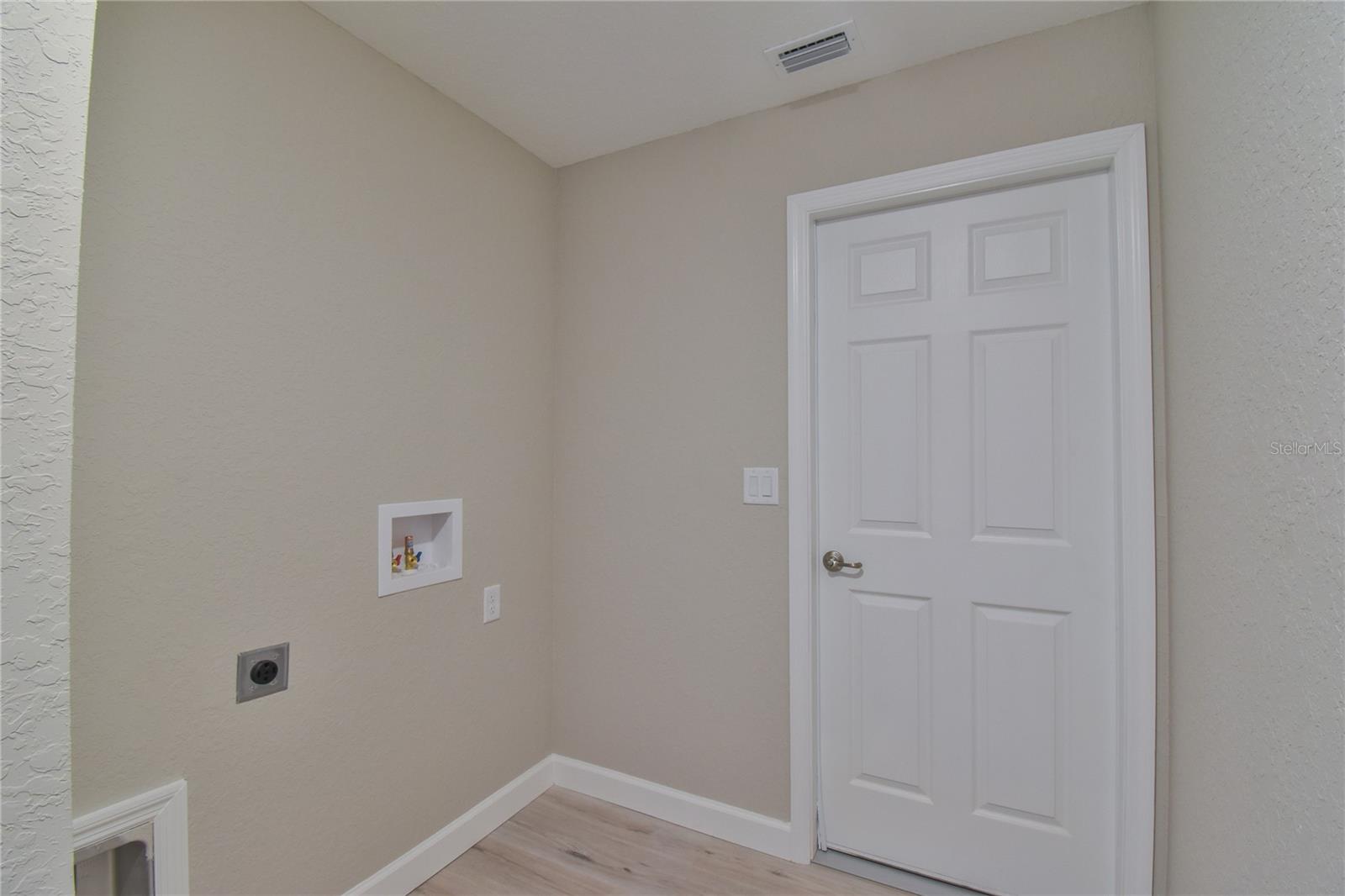 MARION OAKS UN 01 - Residential