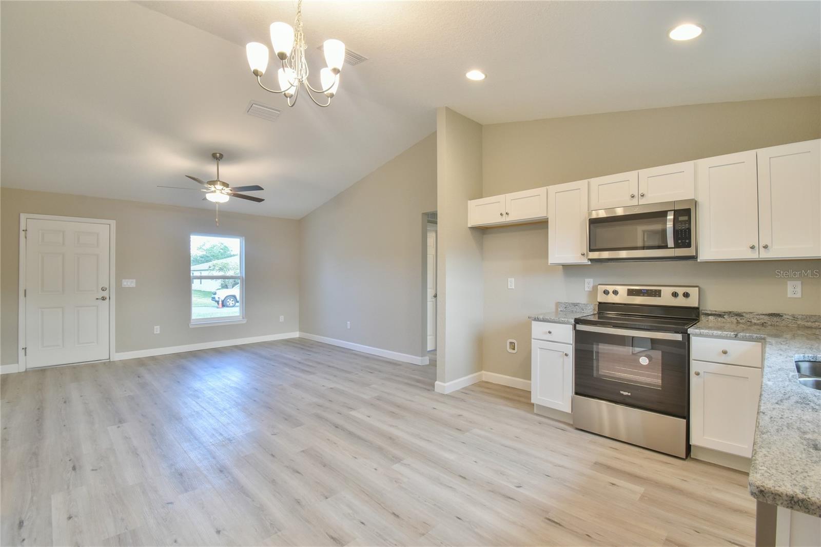 MARION OAKS UN 01 - Residential