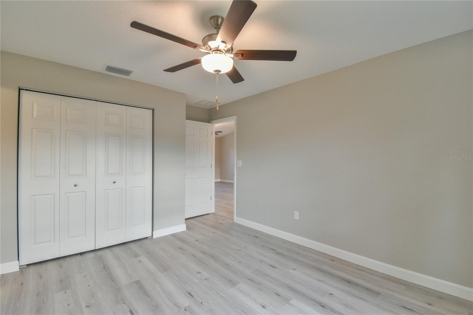 MARION OAKS UN 01 - Residential