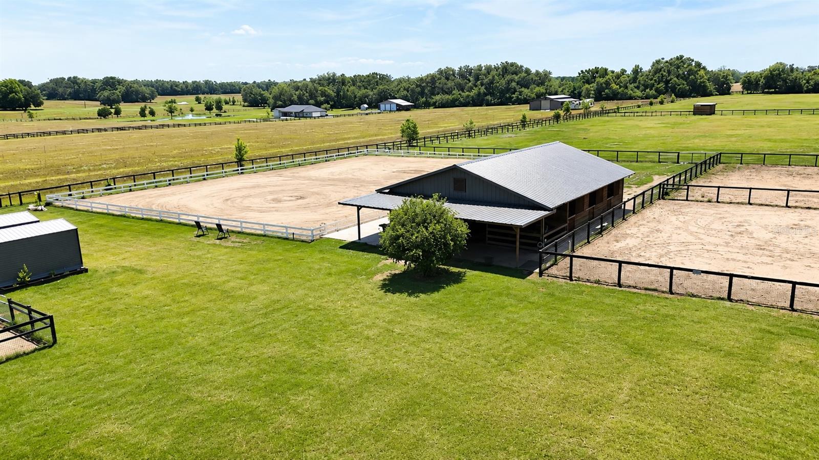 ACREAGE NON SUBDIVISION - Residential
