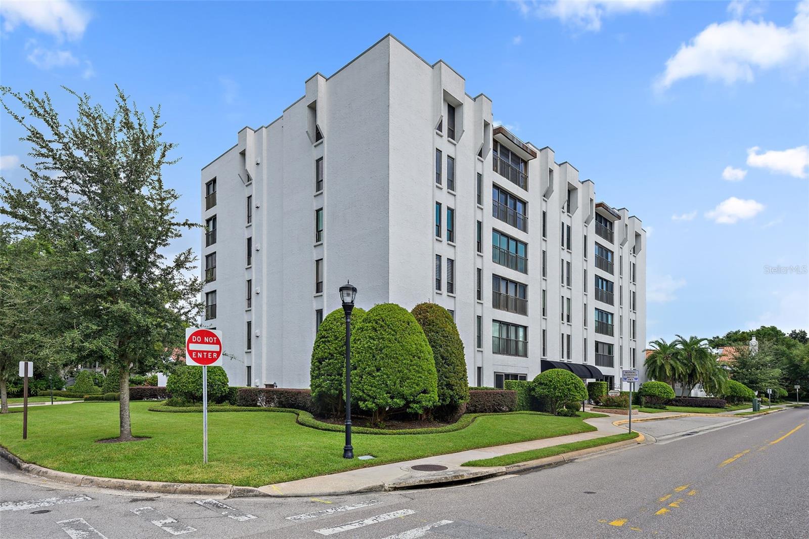 259 E CANTON AVENUE 259