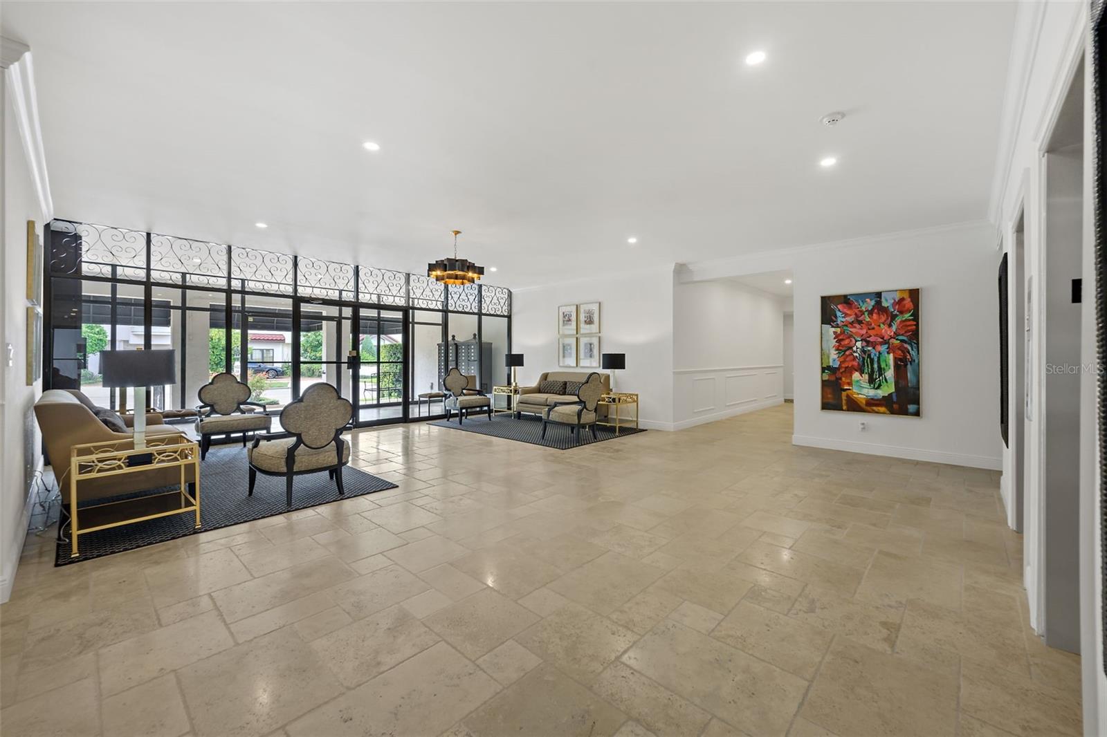 259 E CANTON AVENUE 259