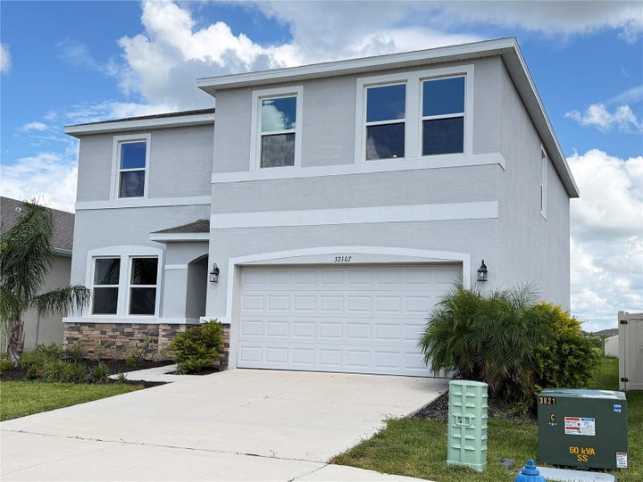 Photo 1 of 31 — 32107 CONCHSHELL SAIL STREET, WESLEY CHAPEL, FL 33545