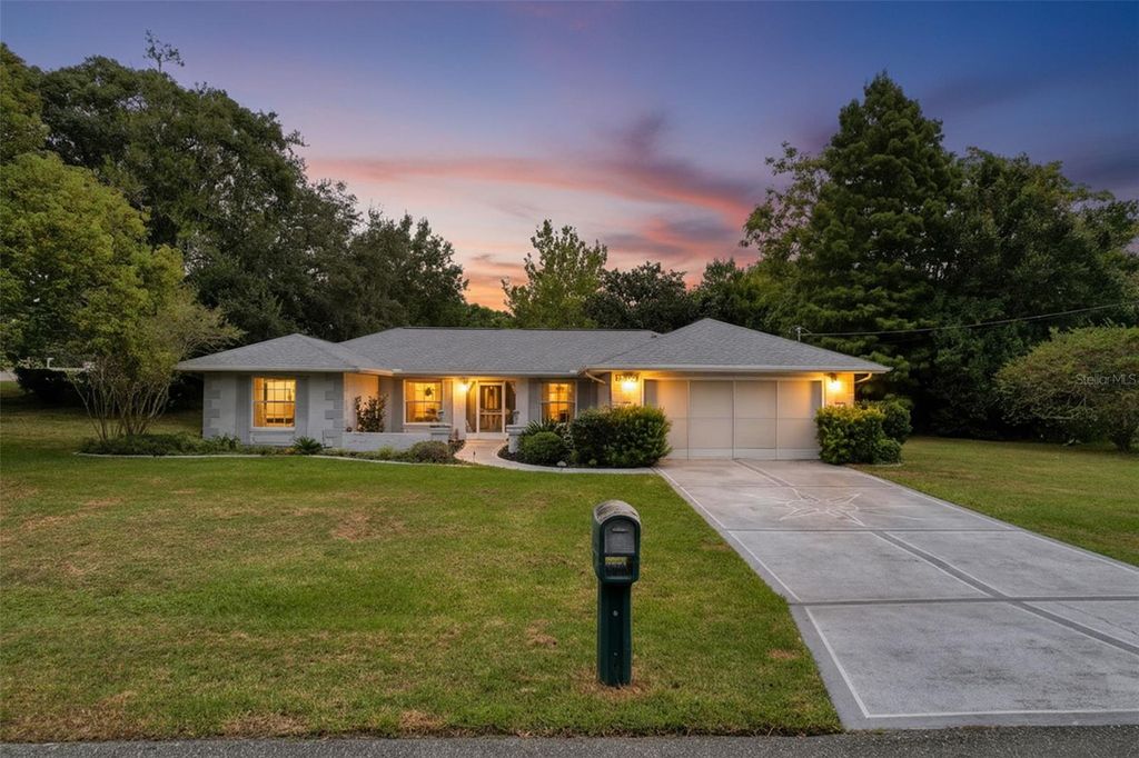 Photo of 12061 Glen Haven Street, Spring Hill, FL 34609 (MLS # W7879148)