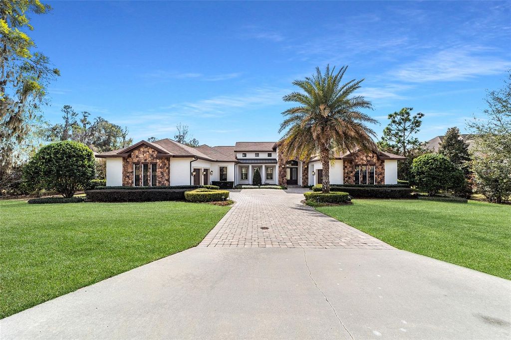 Photo of 1020 SE 46th Street, Ocala, FL 34480 (MLS # OM719471)