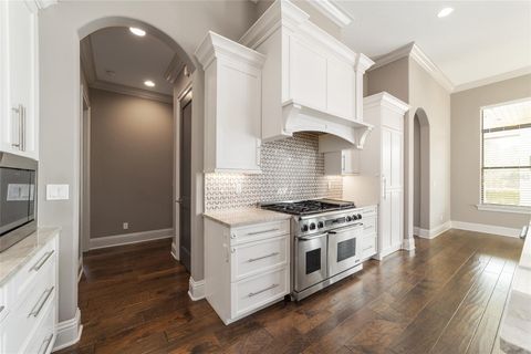 Tiny photo for 1020 SE 46th Street, Ocala, FL 34480 (MLS # OM719471)