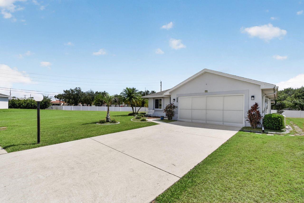 548 ROSE APPLE CIRCLE, PORT CHARLOTTE, FL, 33954 2 548 ROSE APPLE CIRCLE