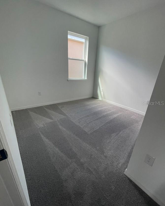 COVERED BRIDGE - Residential Lease