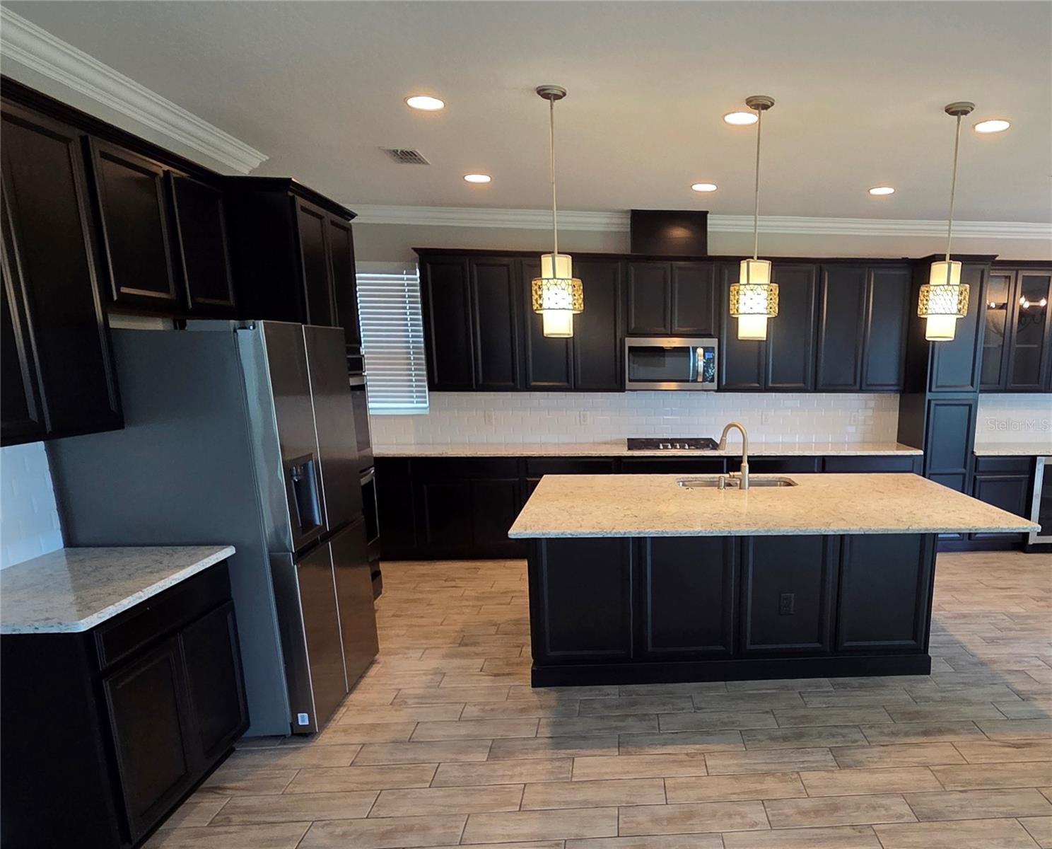 1521 SOURWOOD DRIVE