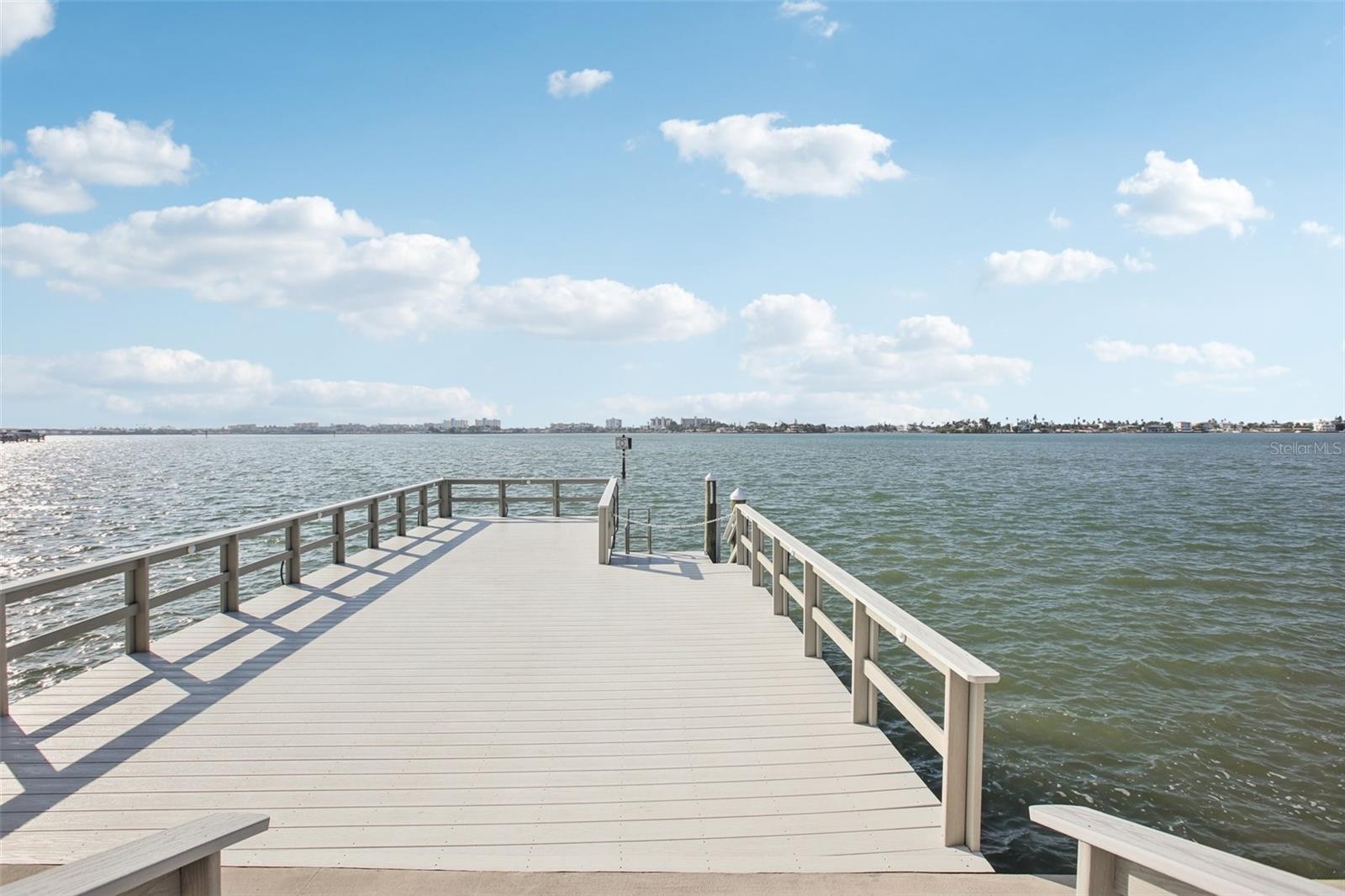 BOCA CIEGA POINT EAST - Residential