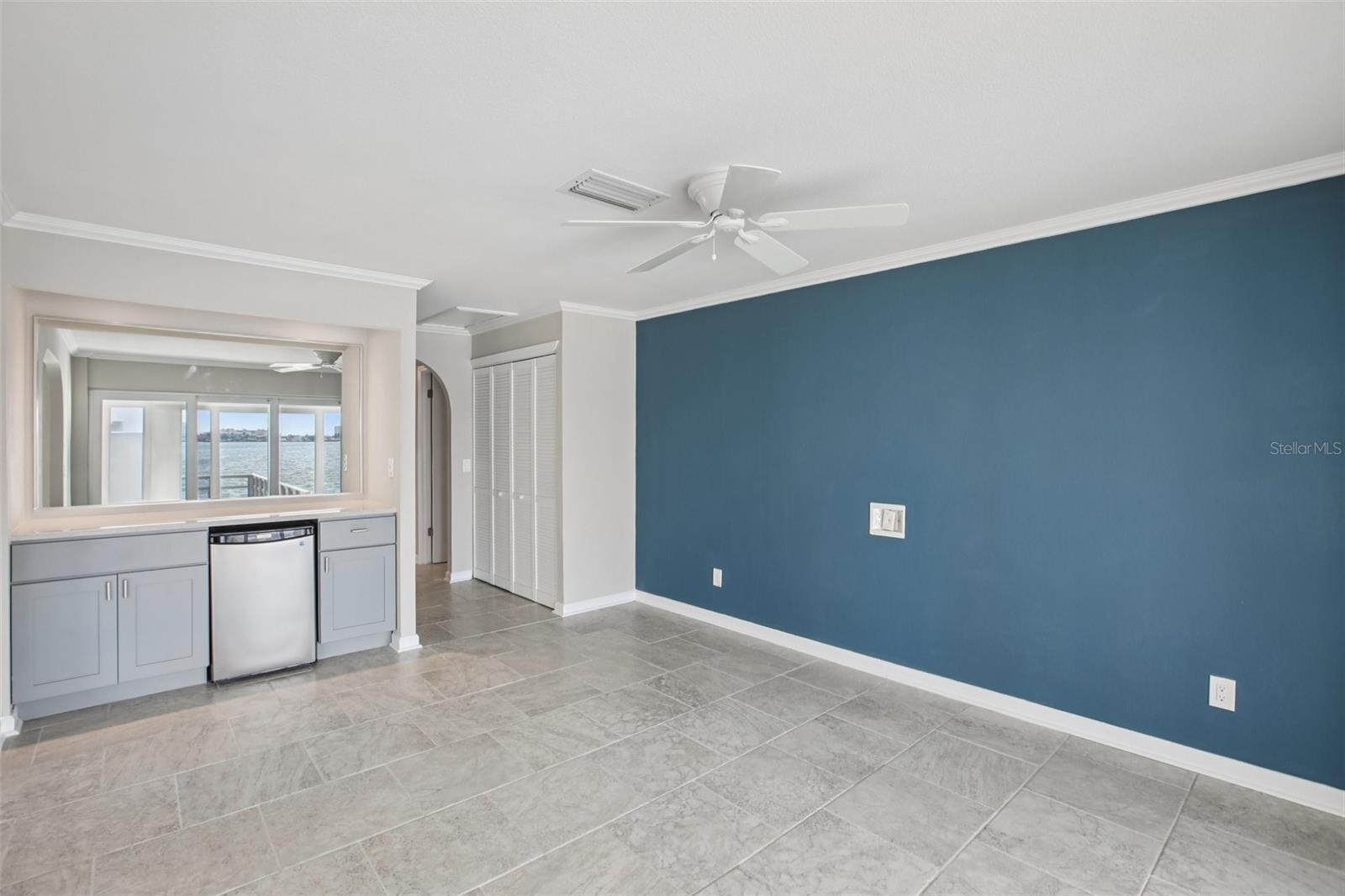 BOCA CIEGA POINT EAST - Residential
