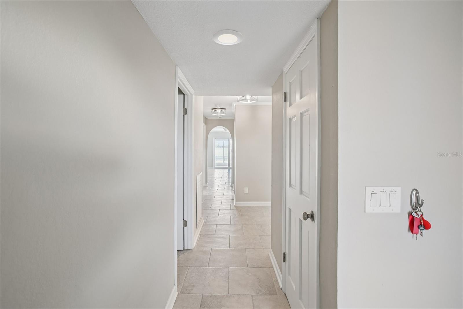 BOCA CIEGA POINT EAST - Residential