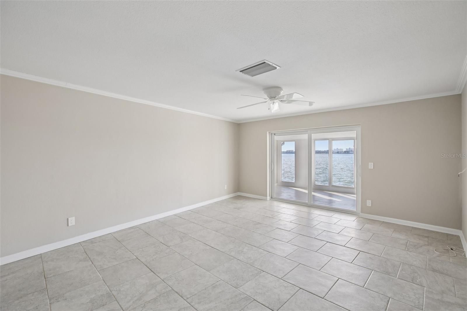 BOCA CIEGA POINT EAST - Residential