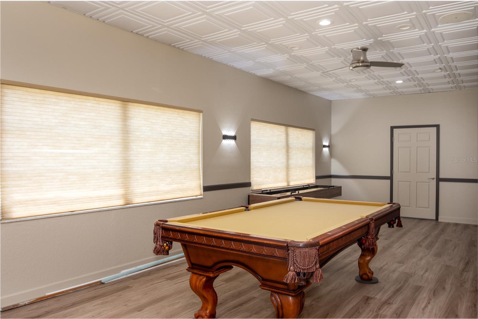 BOCA CIEGA POINT EAST - Residential