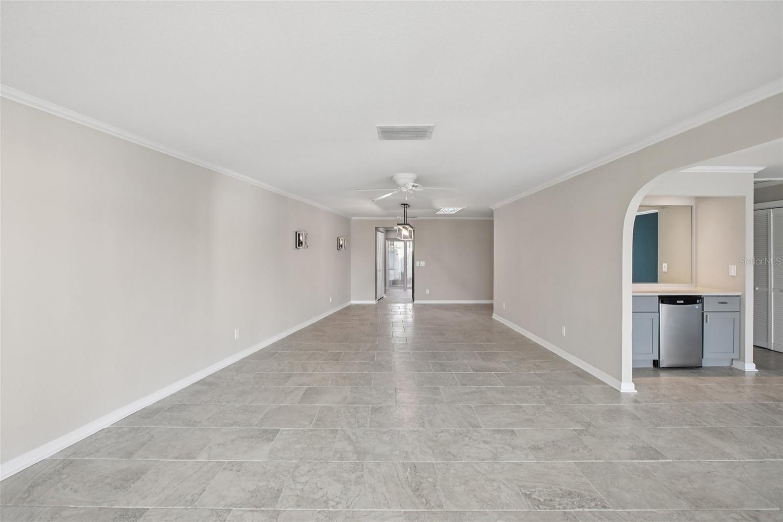 BOCA CIEGA POINT EAST - Residential