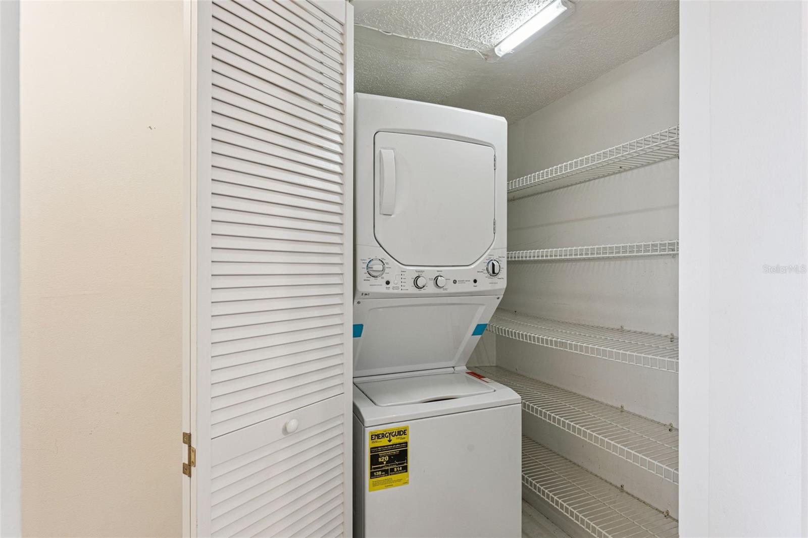 WESTRIDGE CONDO PH 01 - Residential