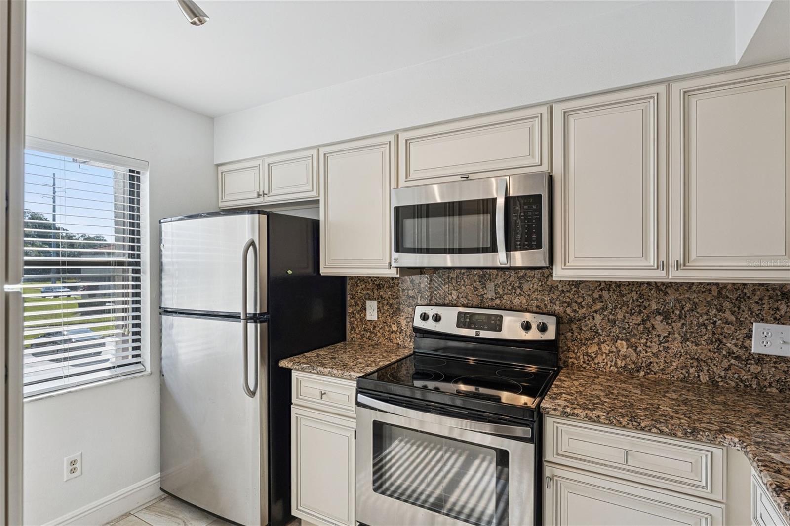 WESTRIDGE CONDO PH 01 - Residential