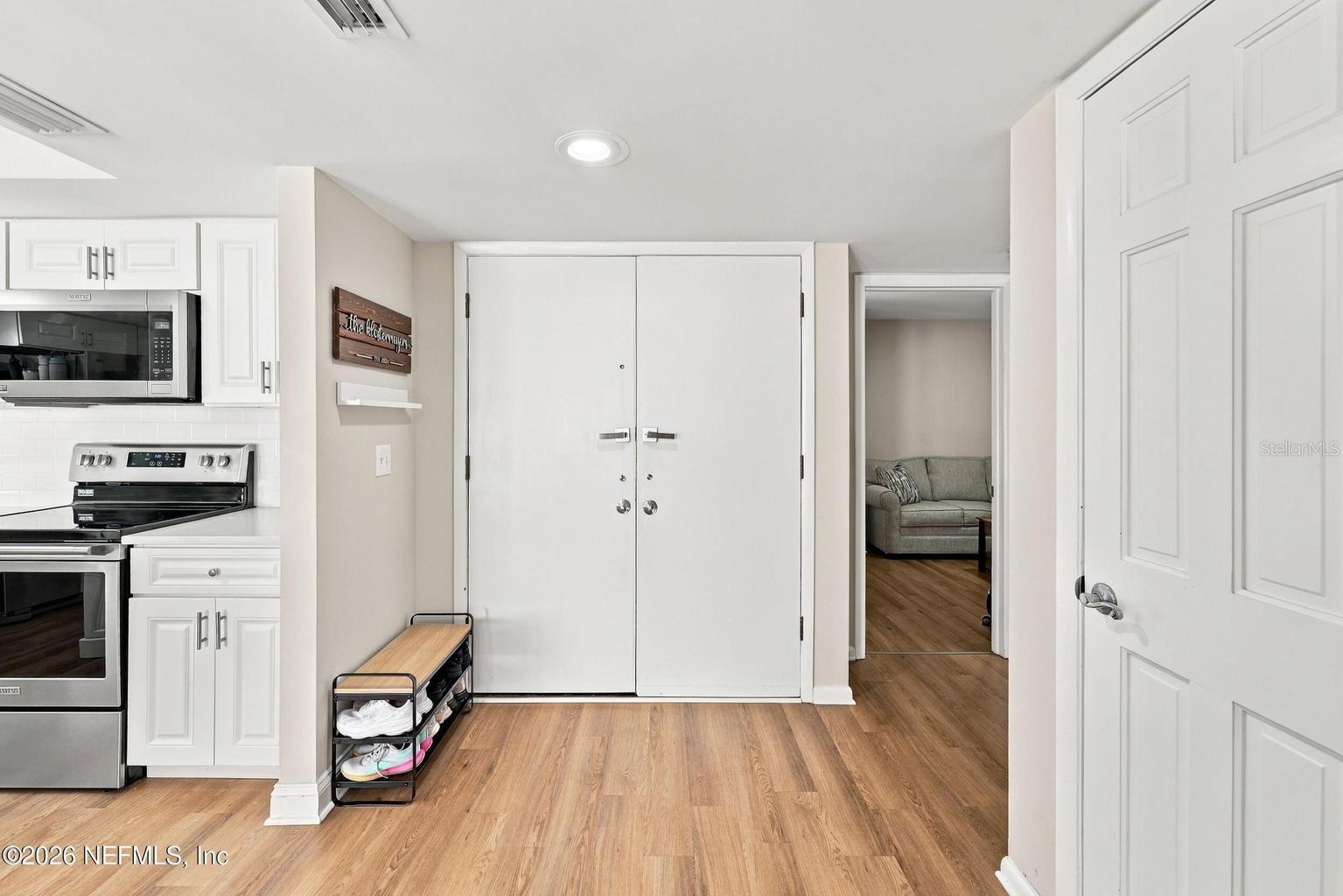 9213 INVERRARY COURT
