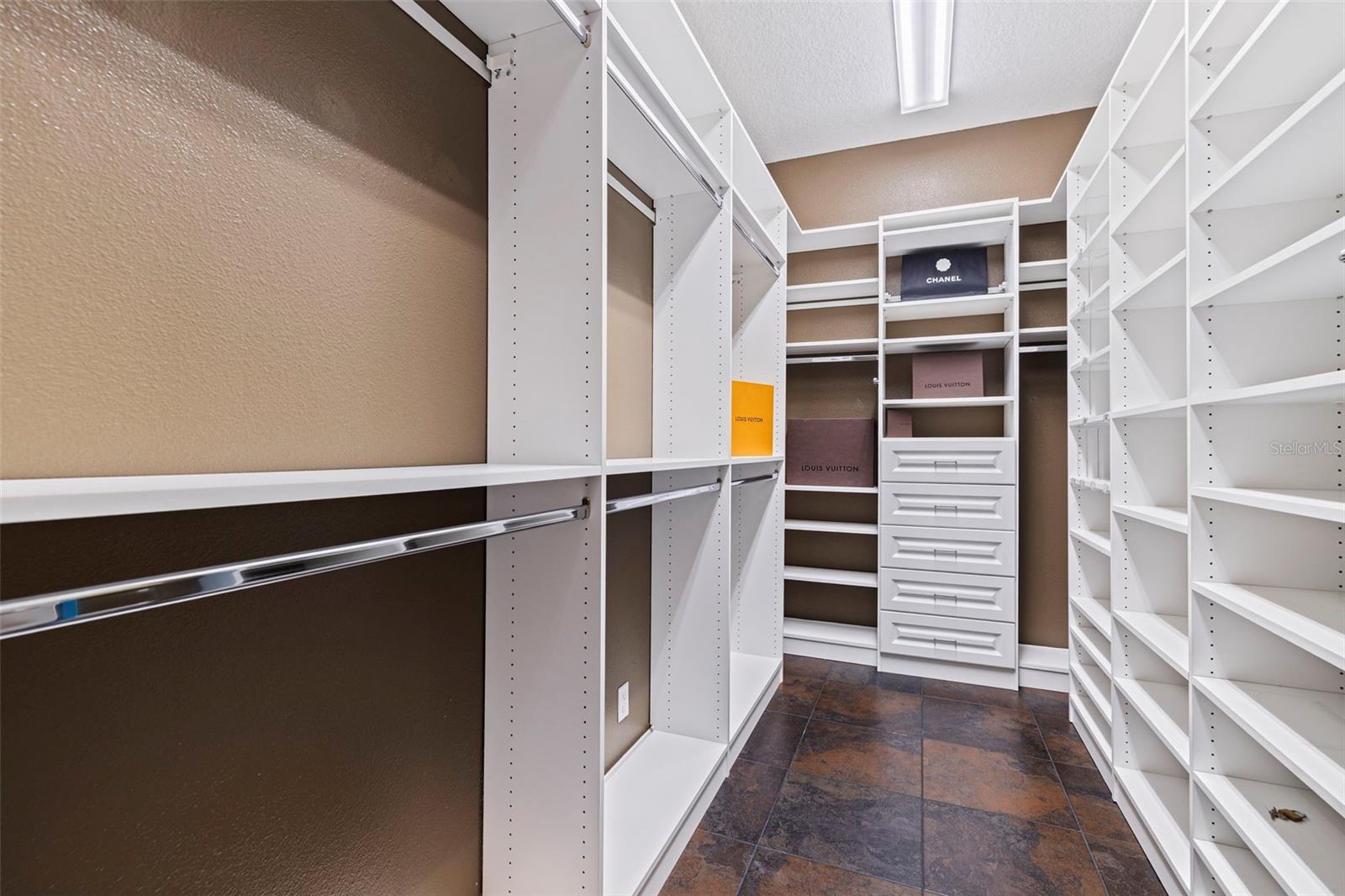 SAXONY PLACE AT CARILLON - Residential