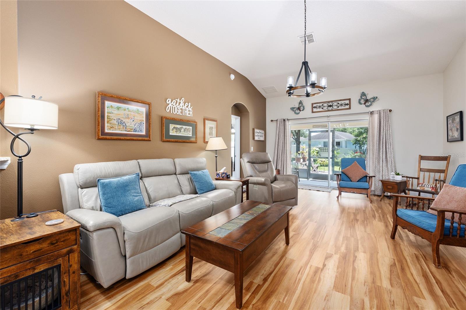 STONEYBROOK HILLS - Residential