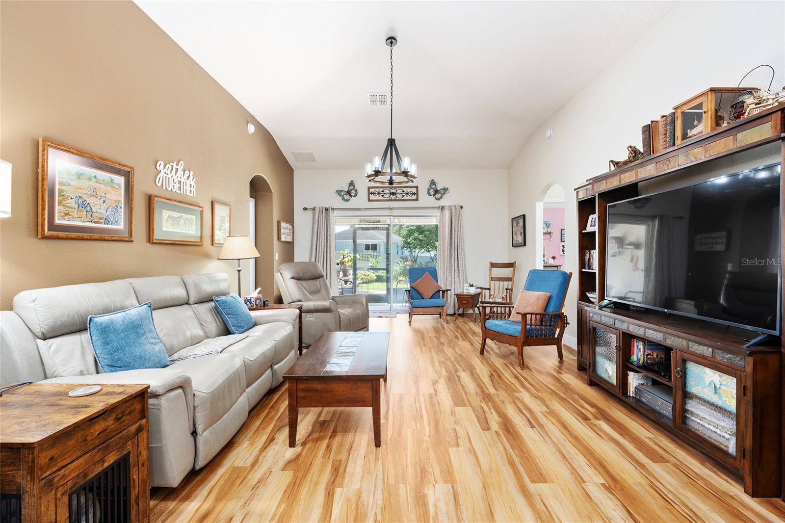 STONEYBROOK HILLS - Residential