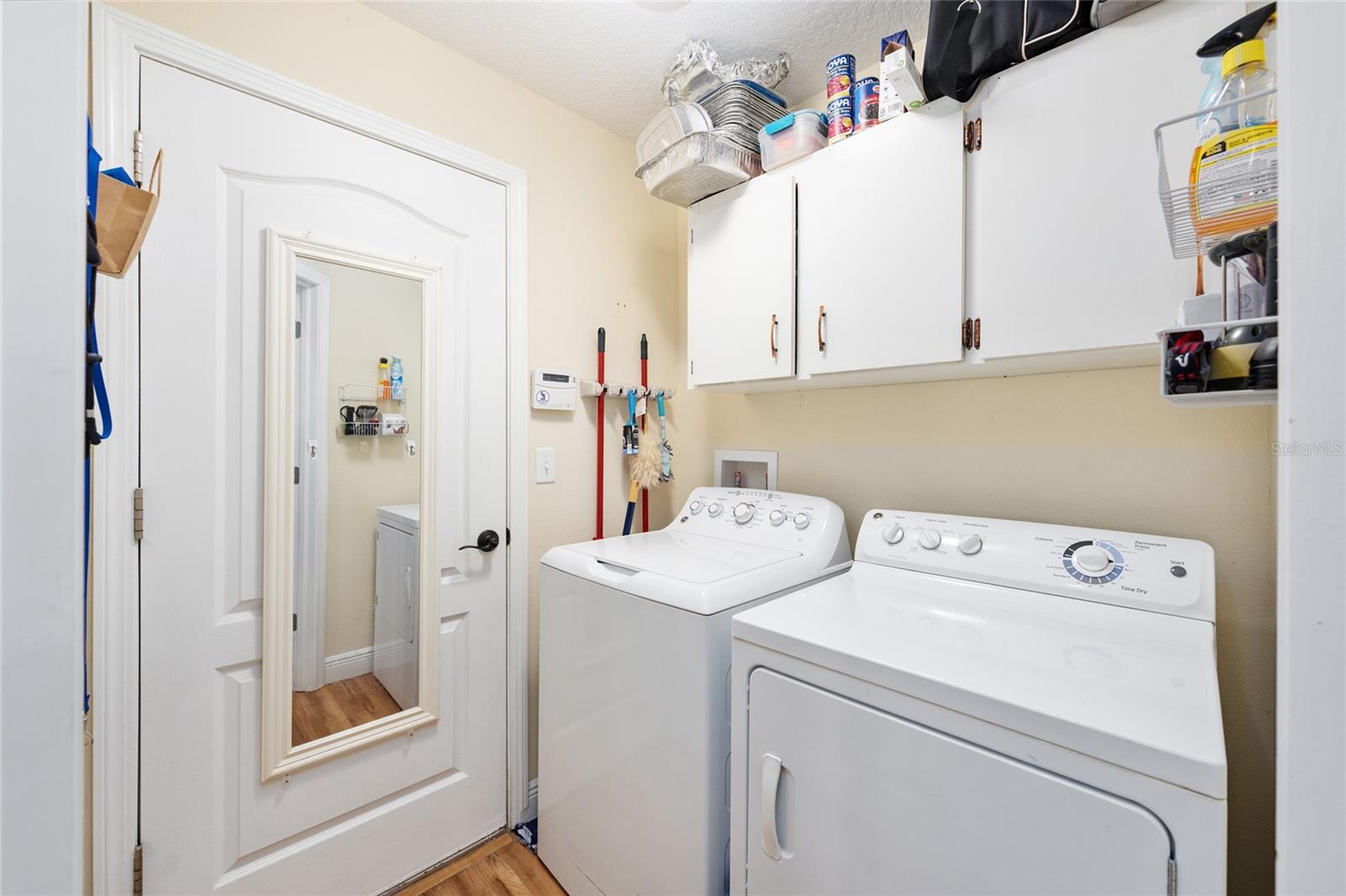 STONEYBROOK HILLS - Residential