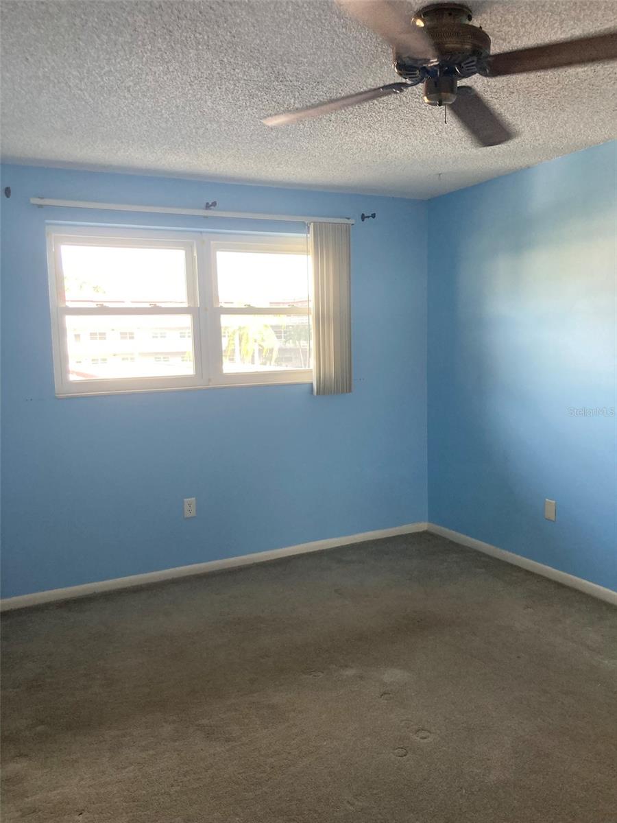 FIVE TOWNS OF ST PETE - Residential Lease