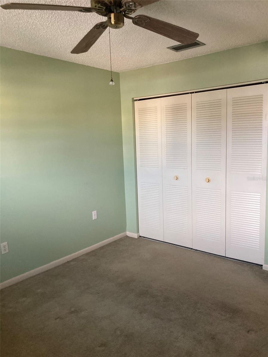 FIVE TOWNS OF ST PETE - Residential Lease