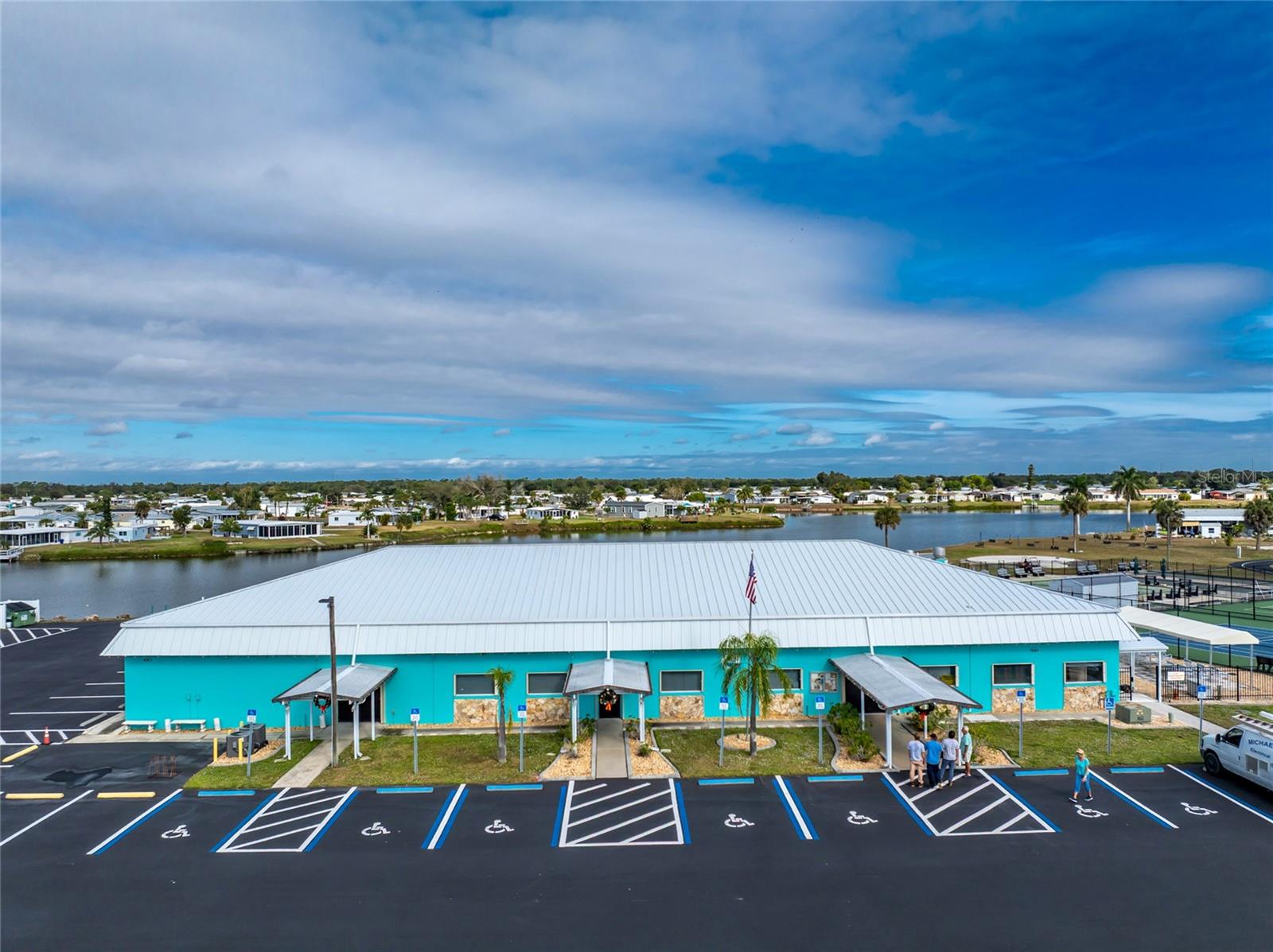 HOL MOB ESTATES 3RD ADD - Residential