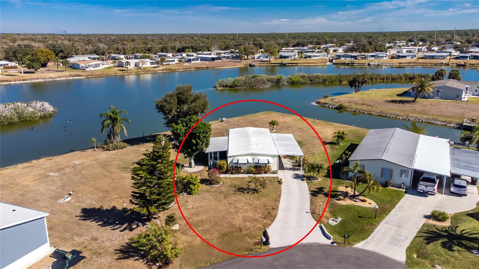 1300 SANDERLING DRIVE