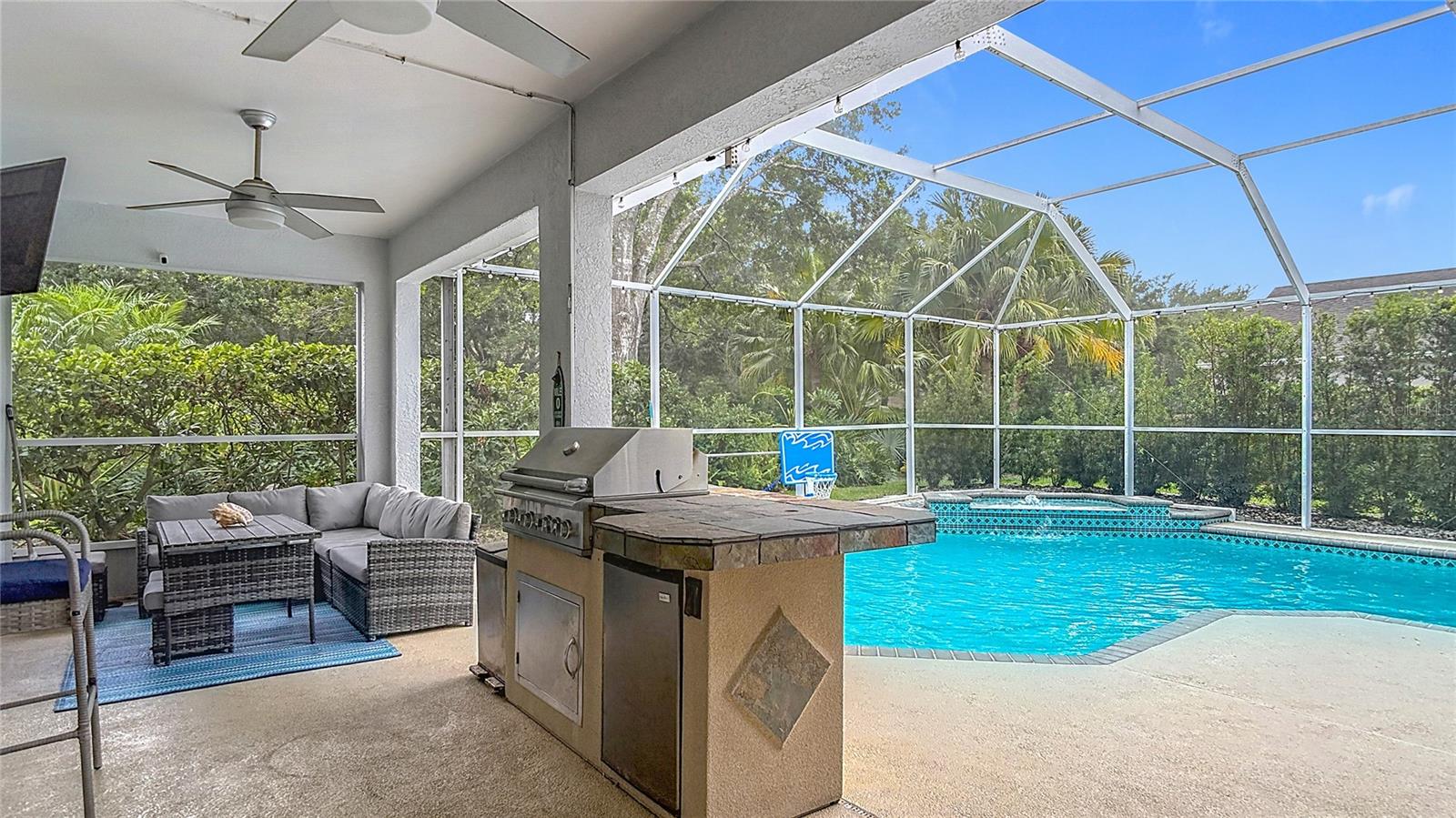 CHEVAL WEST-VLG ONE - Residential