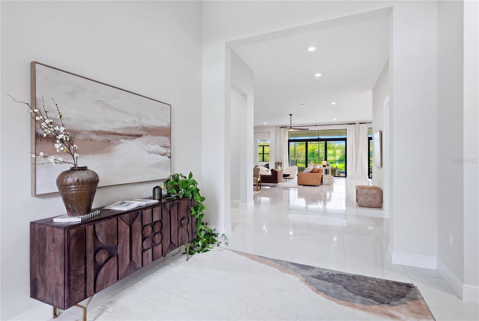 ARTISTRY SARASOTA - Residential