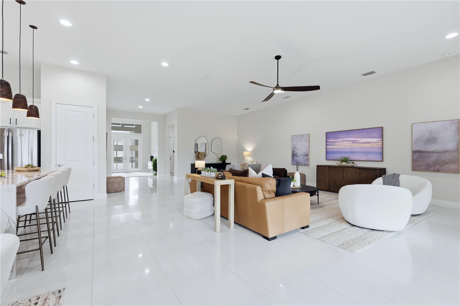 ARTISTRY SARASOTA - Residential