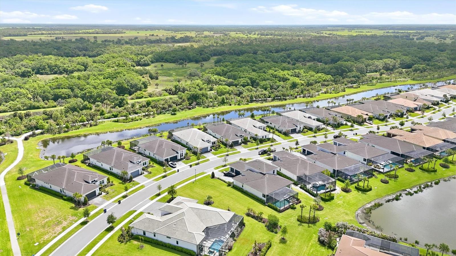 ARTISTRY SARASOTA - Residential