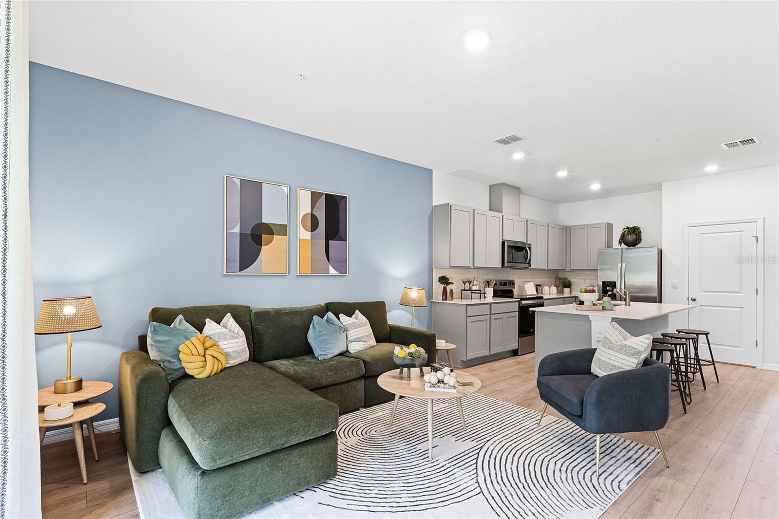 NONA WEST - Residential