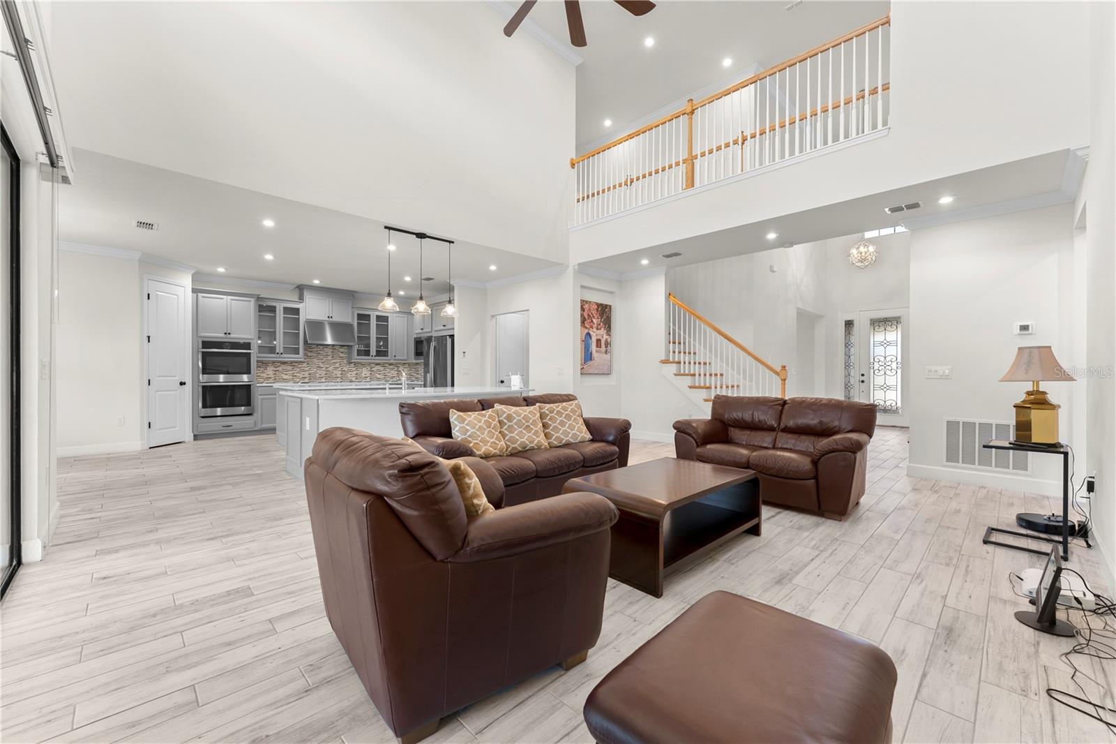 1100 WINDLASS COURT