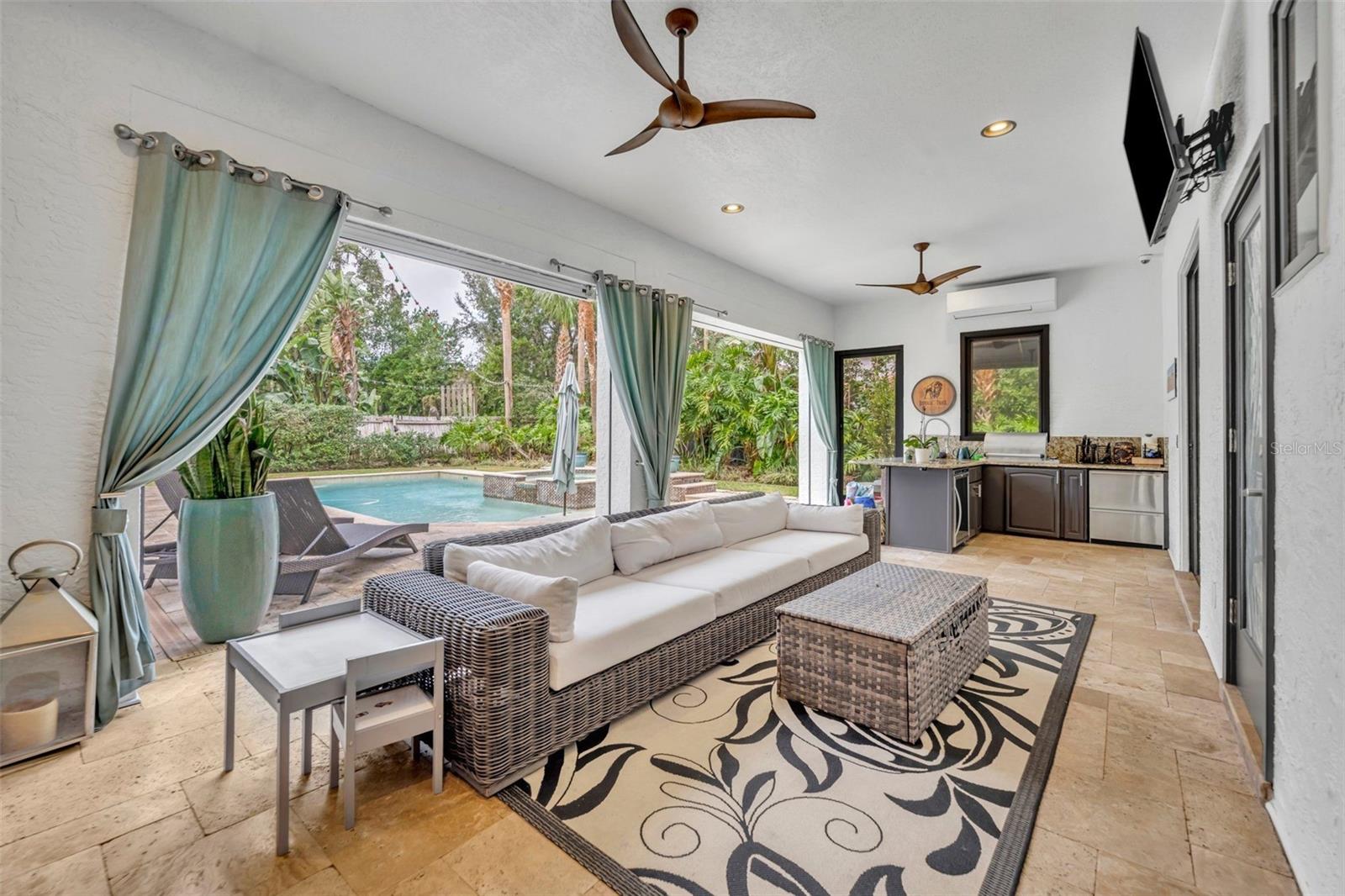 CLOISTER GROVE SUB - Residential