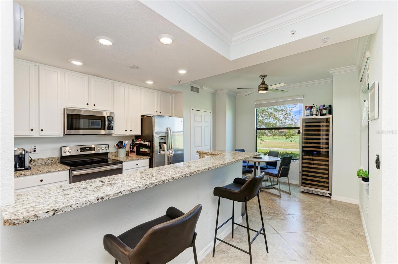 LAKEWOOD NATIONAL UNIT 104 VERANDA II - Residential