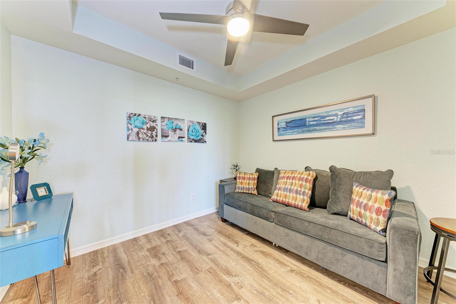 LAKEWOOD NATIONAL UNIT 104 VERANDA II - Residential