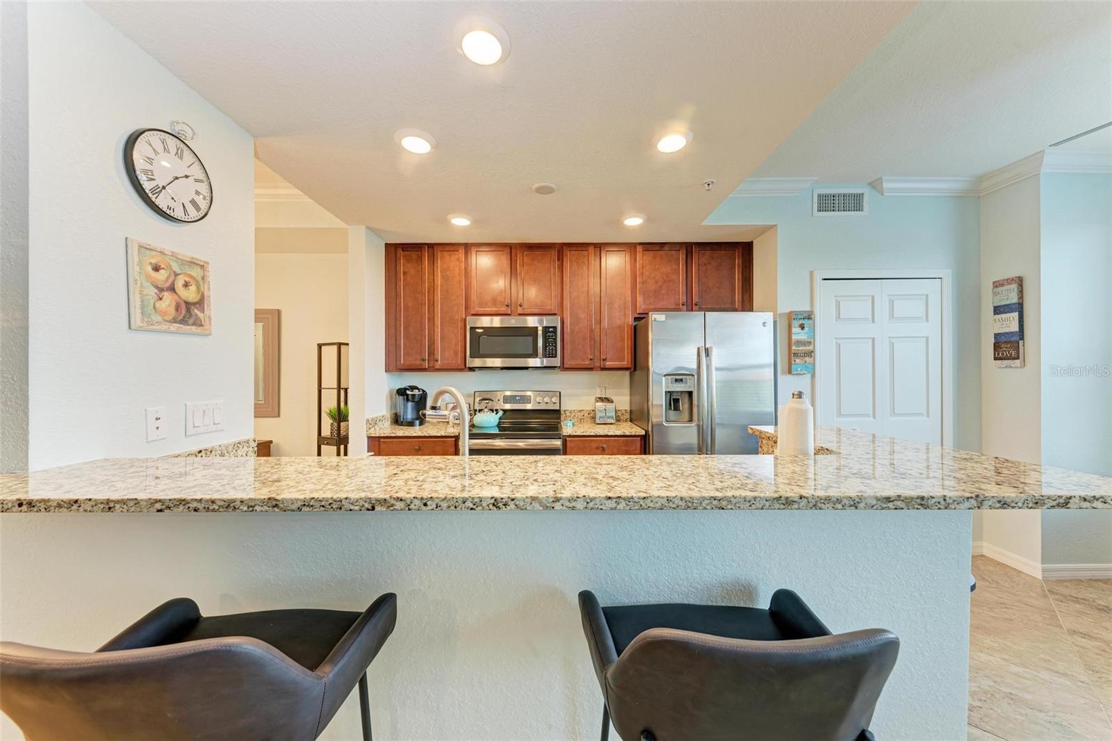LAKEWOOD NATIONAL UNIT 104 VERANDA II - Residential