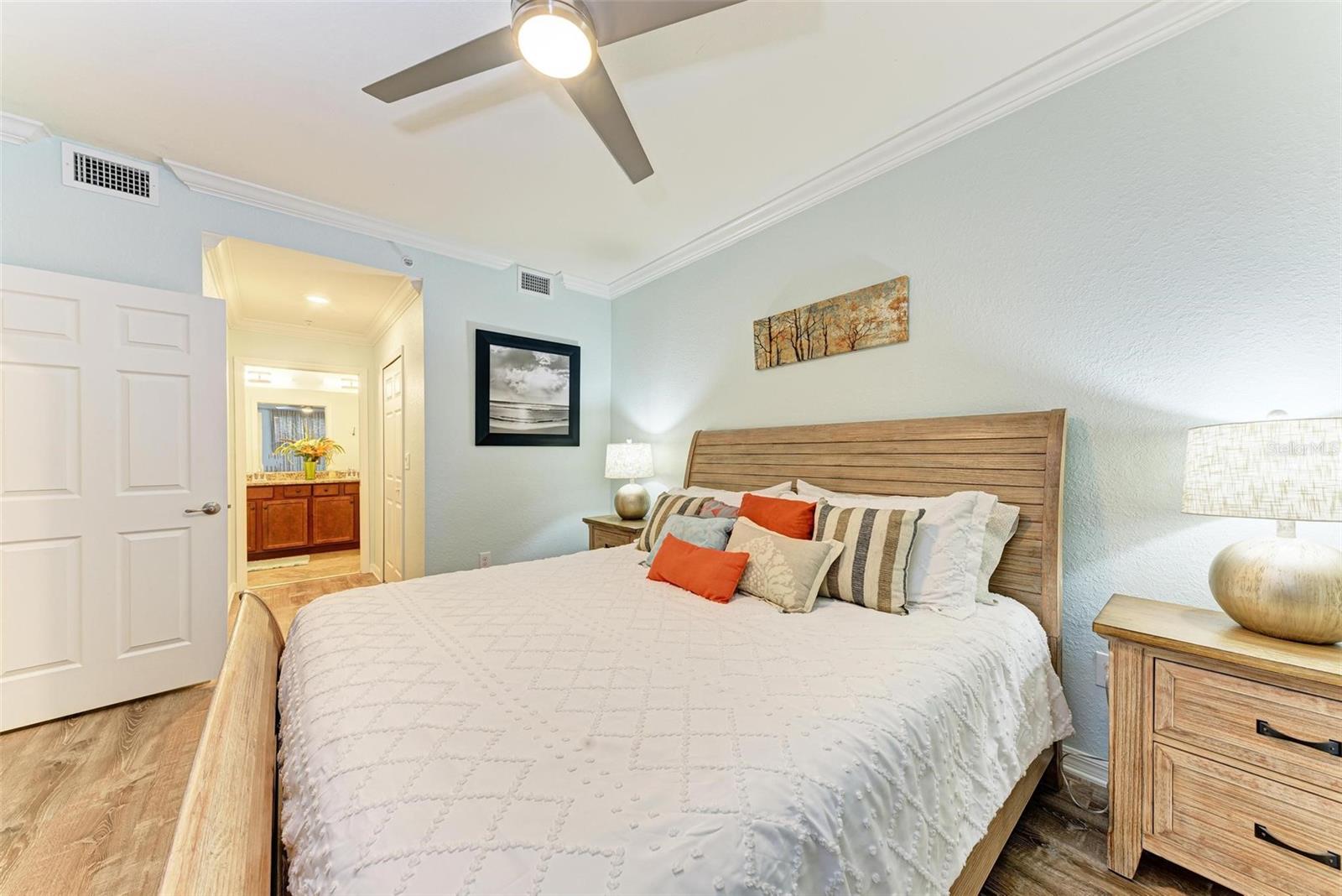 LAKEWOOD NATIONAL UNIT 104 VERANDA II - Residential