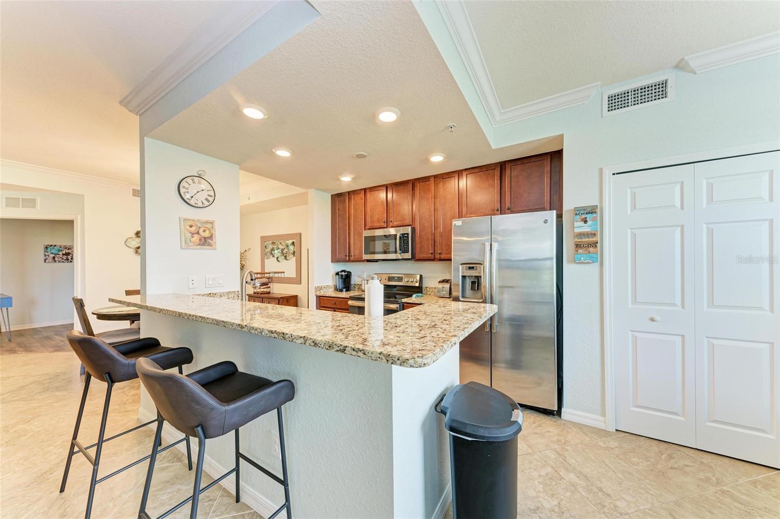 LAKEWOOD NATIONAL UNIT 104 VERANDA II - Residential