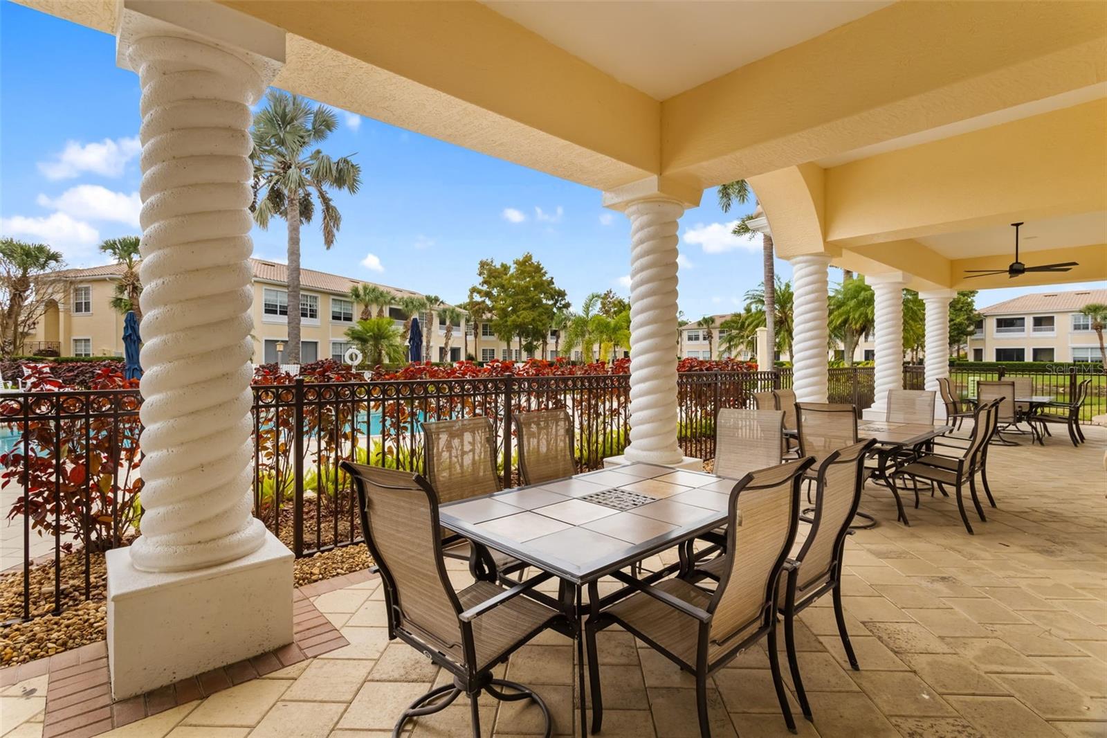 TRIANO - Residential