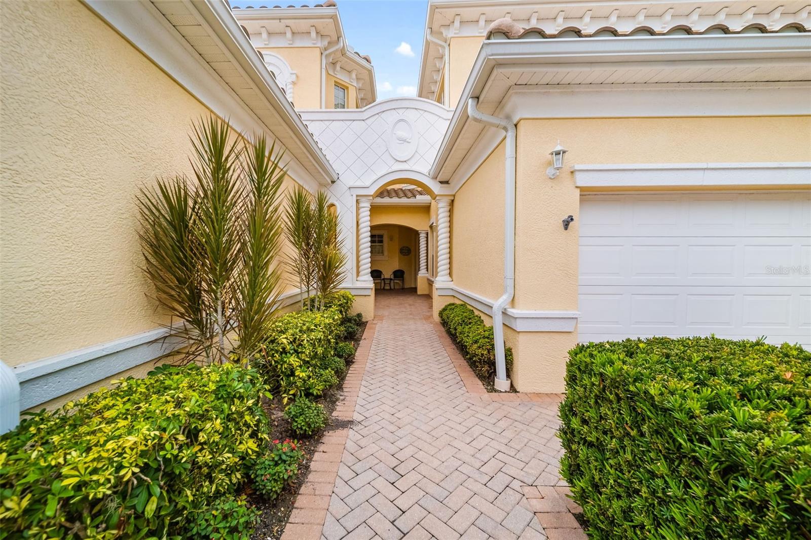 TRIANO - Residential